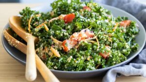 Kale quinoa salad with lemon garlic dressing by: Green Healthy Cooking