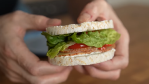 Low calorie snacks by: Felu- Fit by cooking 